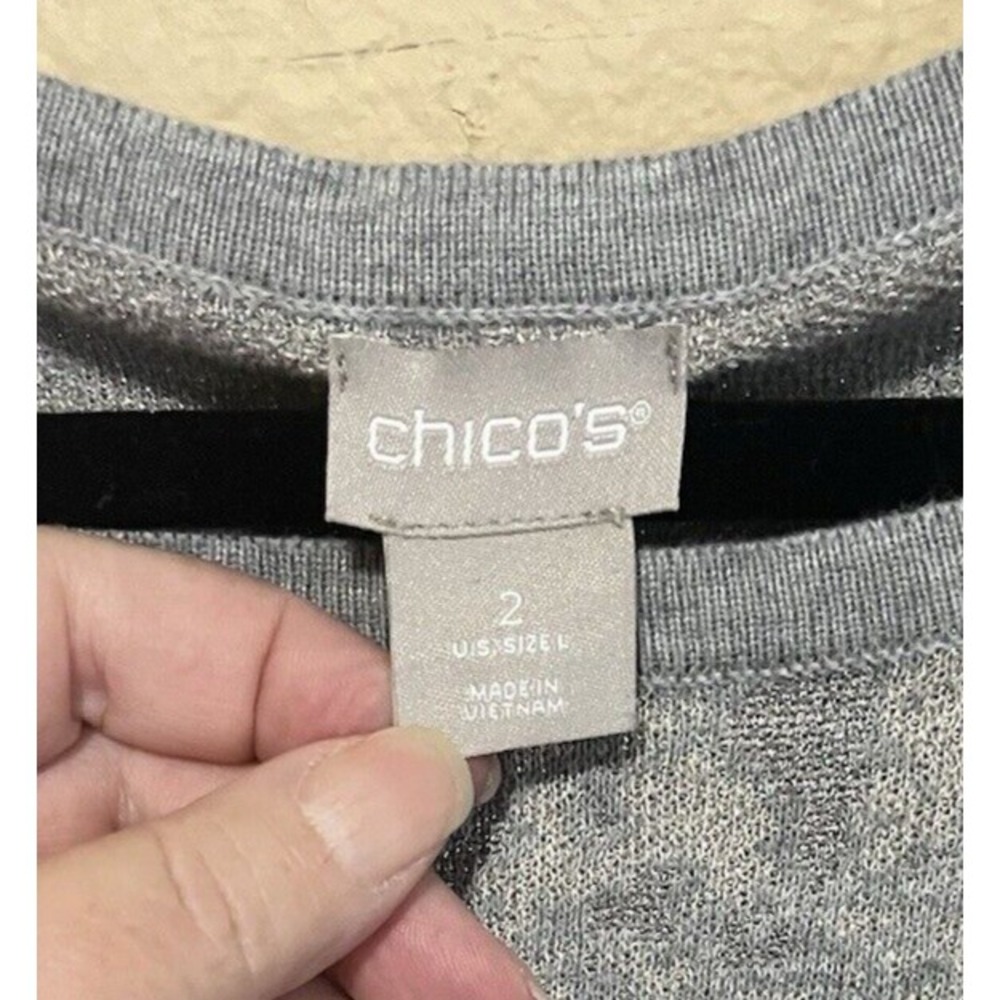 Chicos Sweater Long Sleeve Animal Print Silver Gold Size 2 Large Metallic - Picture 3 of 10